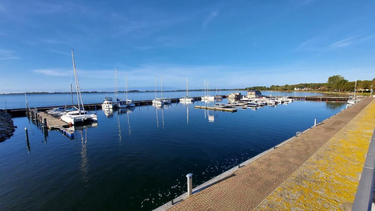 Wiek auf Rügen Ferienwohnung Im Uhlenhuus מראה חיצוני תמונה